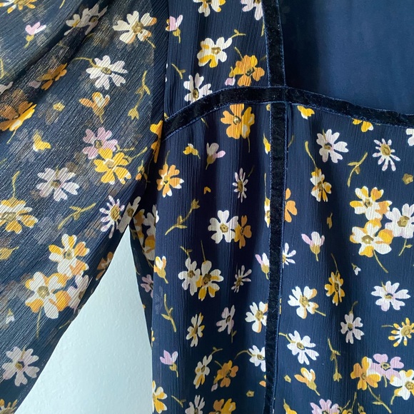 Madewell floral top - Picture 4 of 5